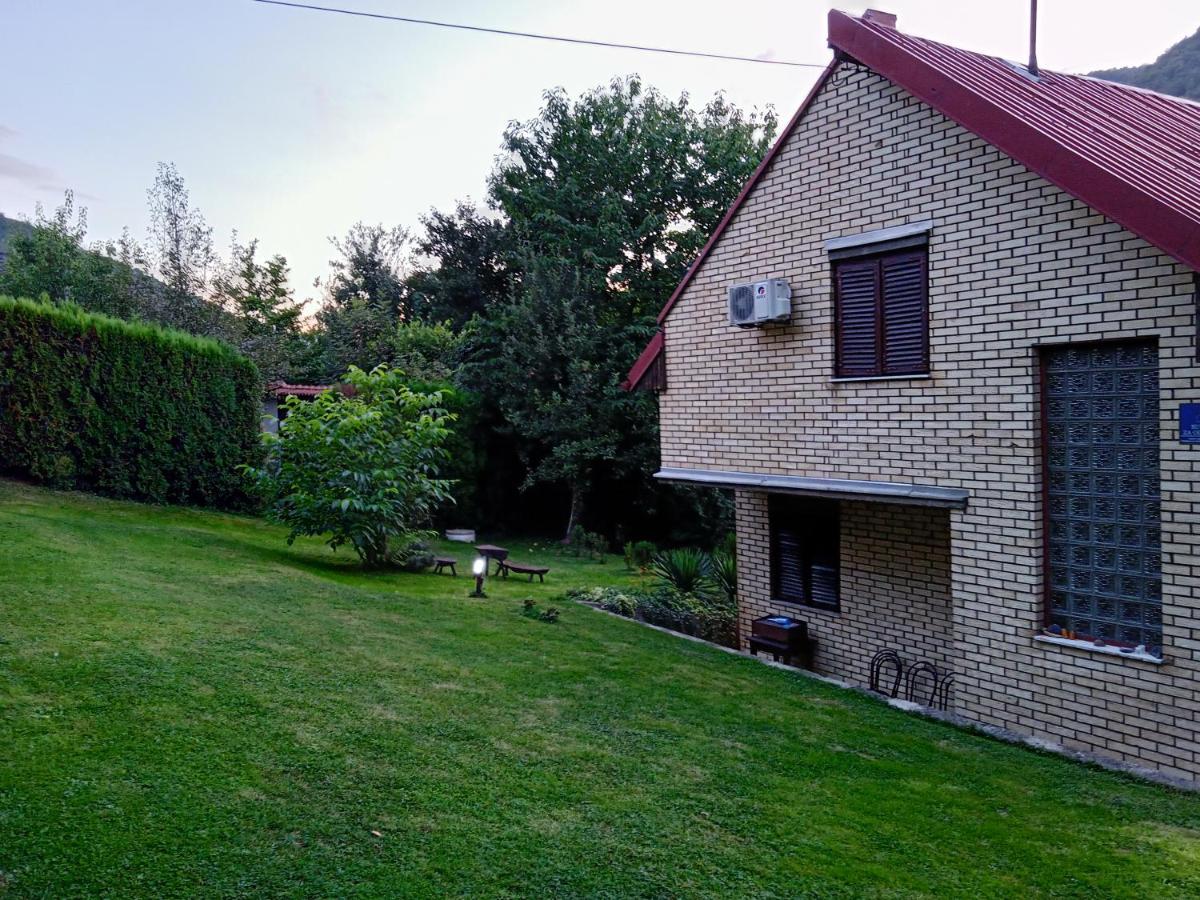 Holiday Home Zbilje Високо Экстерьер фото